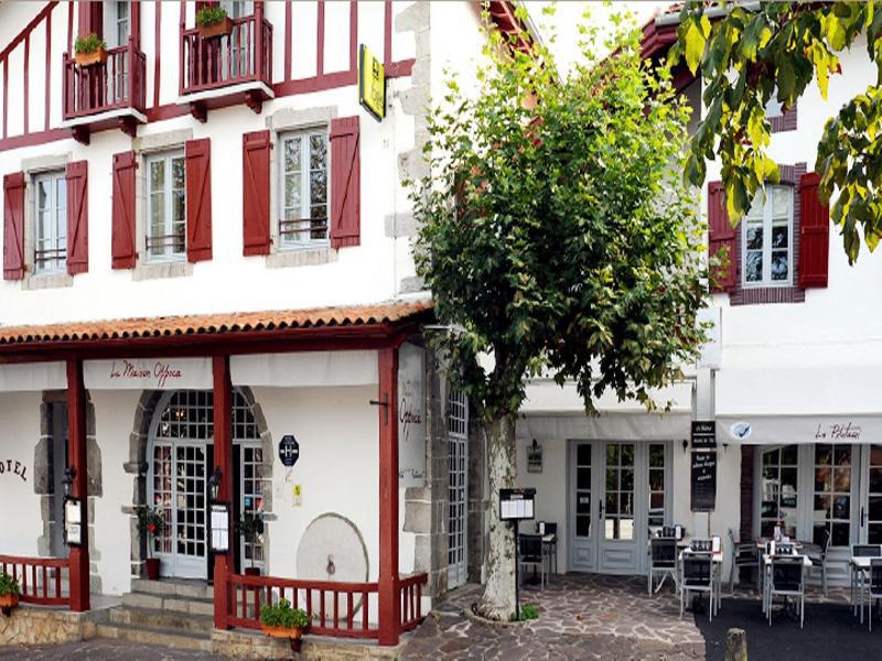 Hotel Restaurant & Spa La Maison Oppoca Aïnhoa Exteriör bild